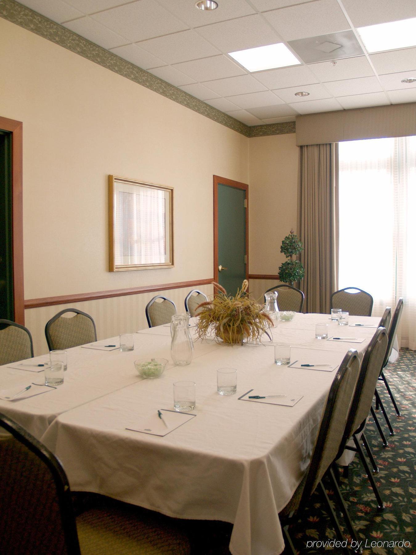 Country Inn & Suites By Radisson, St Charles Historic District Saint Charles Business foto